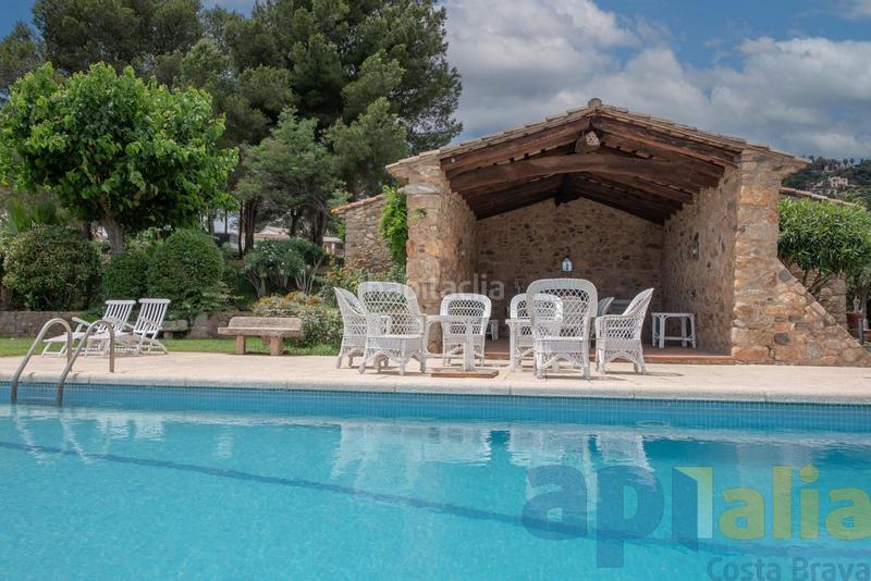 Foto f99772db-59a0-4175-a001-1fec4019b332. Mas avec cheminée parking piscine dans Cabanyes-Mas Ambrós-Mas Pallí Calonge