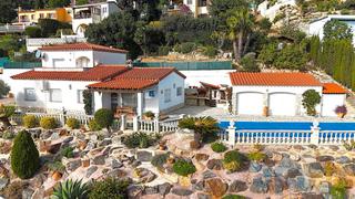 Xalet  Carrer de l'anoia. Casa en vizcondado cabañas (calonge)
