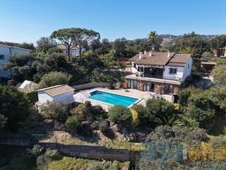 Xalet a Carrer palmeres 16. Casa con vistas en mas ros platja d'aro (dispone de licencia tur