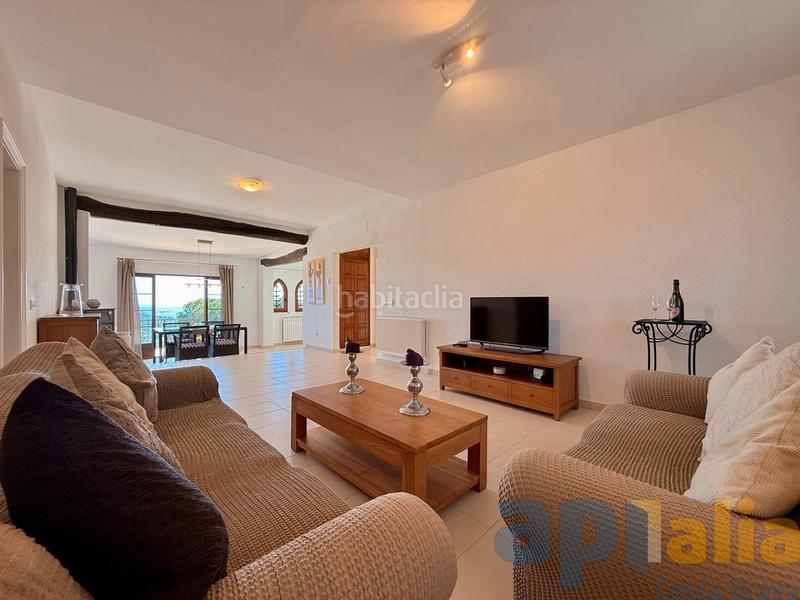 Foto c61bdd58-abd5-4810-9e52-527bdbfe2805. Chalet in carrer palmeres 16 in Urbanitzacions Platja d´Aro