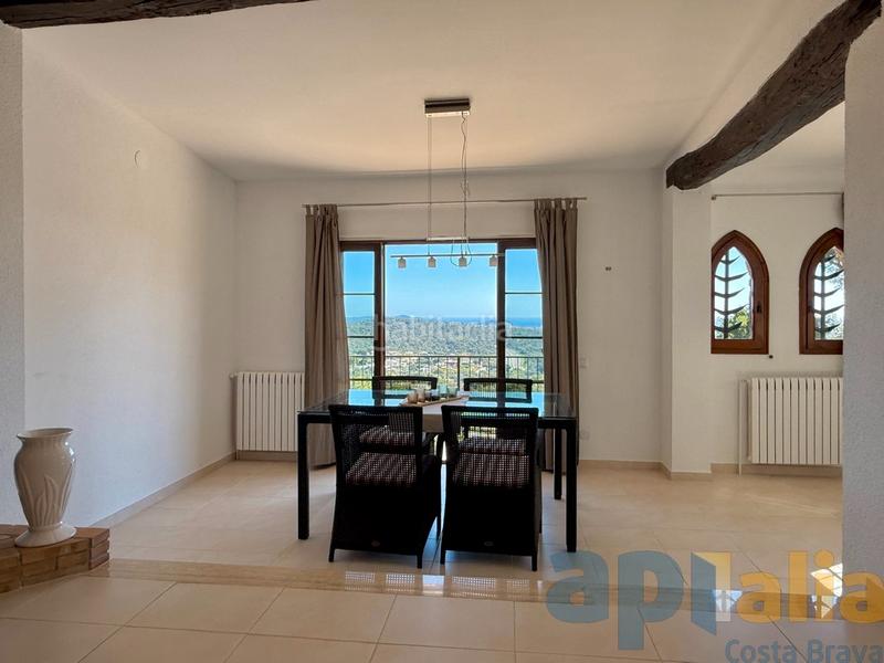 Foto e6f6f236-7067-421c-a38a-4cd222ca2aa9. Chalet in carrer palmeres 16 in Urbanitzacions Platja d´Aro