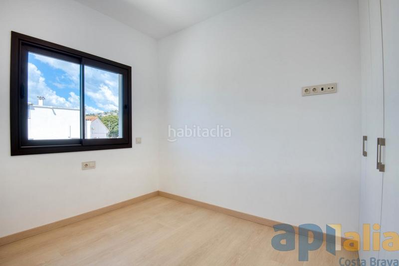 Foto faf168a6-9dca-40fb-b2a4-ccf6d5f7cb43. Àtic a carrer luxemburg 36 a Fenals Platja d´Aro