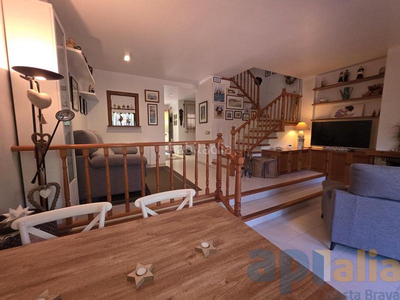 Foto df5ef017-59f6-4ce1-9851-d23c0ed56a63. Casa adossada amb xemeneia calefacció piscina a S´Agaró