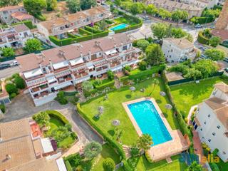 Planta baja en Avinguda sant pol 41. Planta baja con jardin en s'agar-st. pol