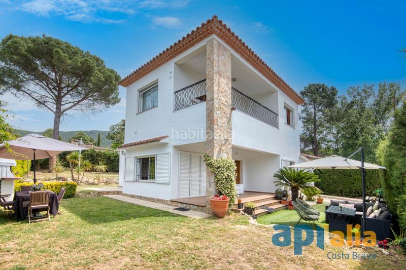 Foto 26830d30-7e7e-4aa6-b03d-59f35d865c06. Chalet mit kamin heizung parking pool in Urbanitzacions del Nord Santa Cristina d´Aro