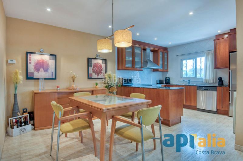 Foto e1908907-6971-42de-925e-792cbd80025d. Chalet mit kamin heizung parking pool in Urbanitzacions del Nord Santa Cristina d´Aro