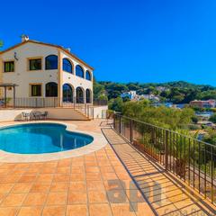 Xalet  Carrer balears. Casa con piscina en torre valentina (con licencia turistica)
