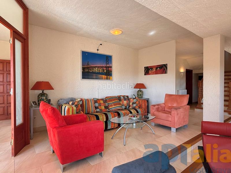 Foto 102d8ff5-c18c-4e55-93b4-b129dfd22047. Xalet amb xemeneia calefacció aparcament piscina a Calonge