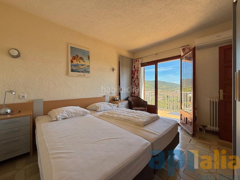 Foto 1d43d251-5323-48f7-8019-5c7fe8ffbbf8. Xalet amb xemeneia calefacció aparcament piscina a Calonge