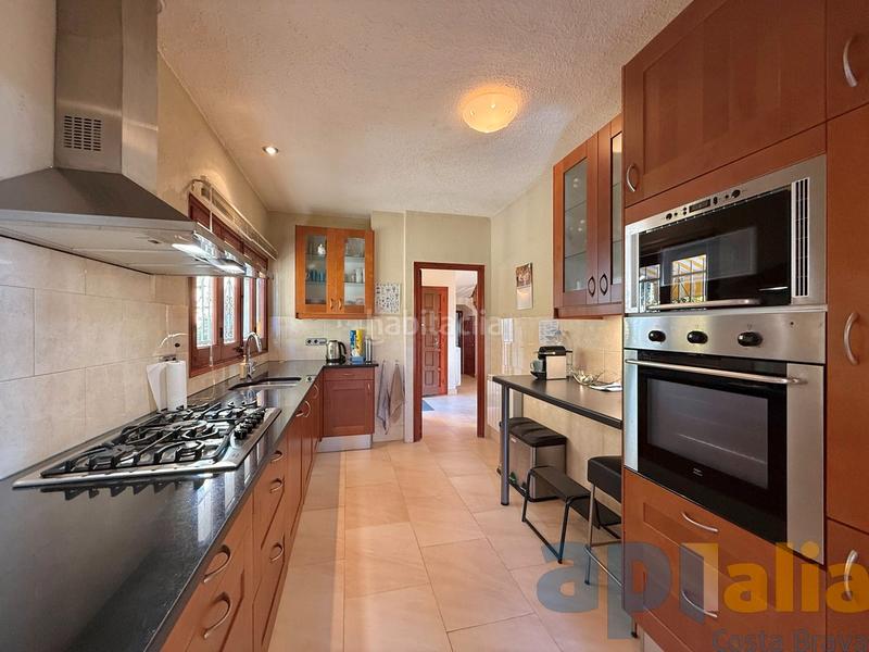 Foto 666eeb73-d7d5-4e2f-b569-bfd955e8629f. Xalet amb xemeneia calefacció aparcament piscina a Calonge