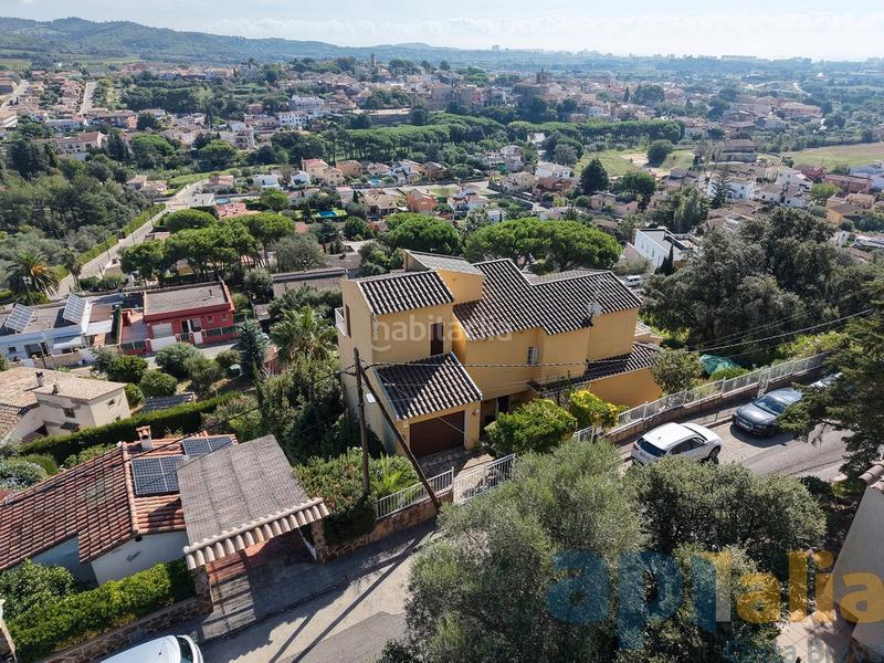 Foto 82410c60-1018-4a55-b353-d546d04815d5. Xalet amb xemeneia calefacció aparcament piscina a Calonge