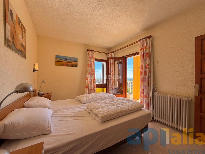 Foto 83f4fdaa-4588-423e-ad13-fce432c1adc2. Xalet amb xemeneia calefacció aparcament piscina a Calonge