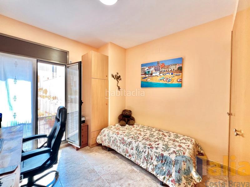 Foto 26c66fb5-6f9c-4a98-988f-1e8ef9a19e2a. Casa adossada a carrer d'adrià álvarez 7 a El Pedró Palamós