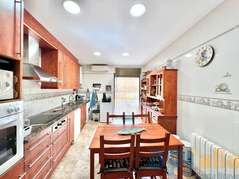 Foto d69d9823-fcb8-45a5-ae6b-6ec788e27b76. Casa adossada a carrer d'adrià álvarez 7 a El Pedró Palamós