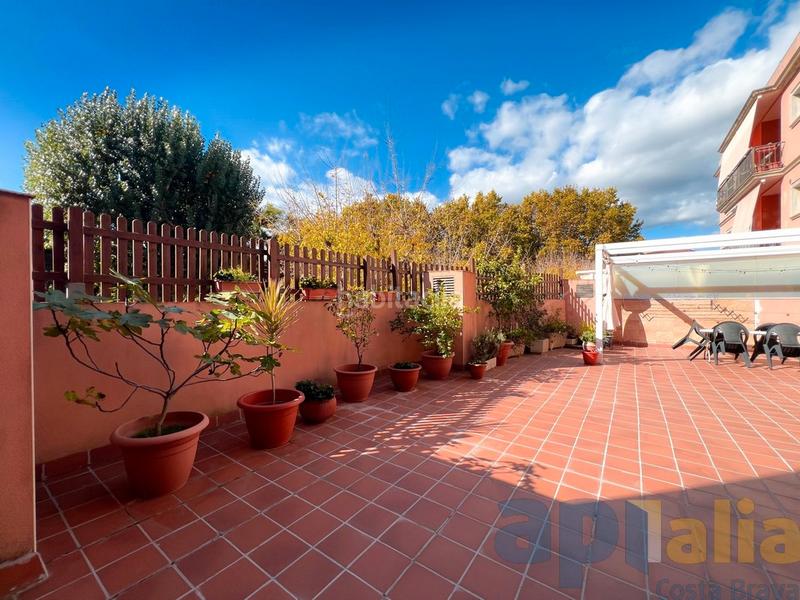Foto 4a5d0221-868f-4add-9bf2-209a91063806. Appartamento con riscaldamento parcheggio in Eixample Sant Feliu de Guíxols