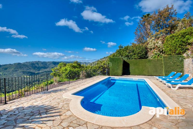 Foto 8b7dbe60-fd20-4f99-b708-087abfe32aca. Chalet casa con licencia turistica en Cabanyes-Mas Ambrós-Mas Pallí Calonge