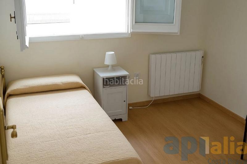 Foto f6bc25ea-8e86-4583-9fe4-e50f0de850dd. Etagenwohnung in Eixample Sud-Migdia Girona