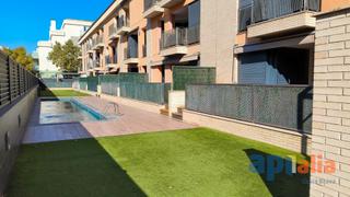 Apartamento  Carrer president macià. Apartamento con piscina en el centro de palamos