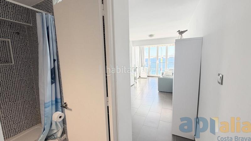 Foto 6c05ed0e-0db7-45ec-b05d-cc0c47e4c995. Estudio  en 1º linea de mar en platja d'aro en Platja d´Aro