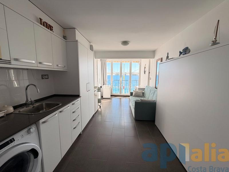 Foto d564b040-a9e0-420f-88ef-6b1b76075eb6. Estudio  en 1º linea de mar en platja d'aro en Platja d´Aro