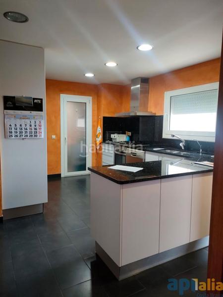 Foto 185e77fa-084e-46f0-ba08-4f1421b76071. Appartamento con riscaldamento in Bisbal d´Empordà (La)