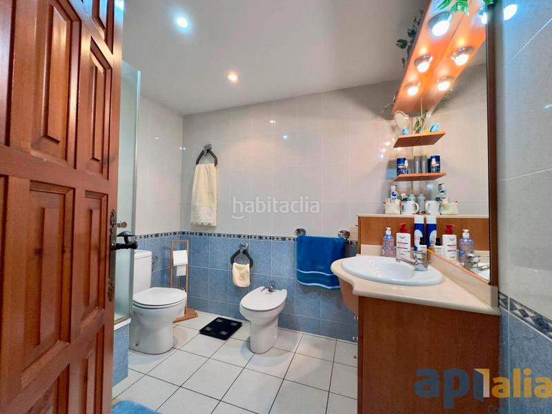 Foto a3b19437-1a55-4b5a-88a1-9ec83704f3ba. Appartamento con riscaldamento in Bisbal d´Empordà (La)