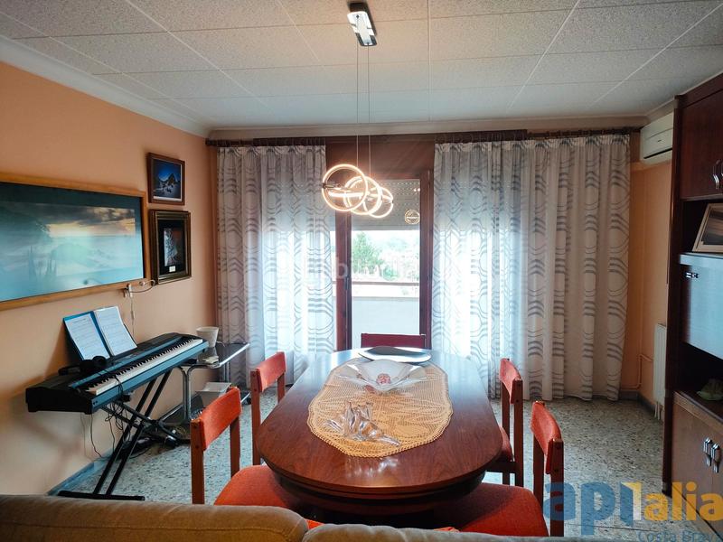 Foto f59208e6-7f17-4208-8ef5-5f77cc65b19f. Appartamento con riscaldamento in Bisbal d´Empordà (La)