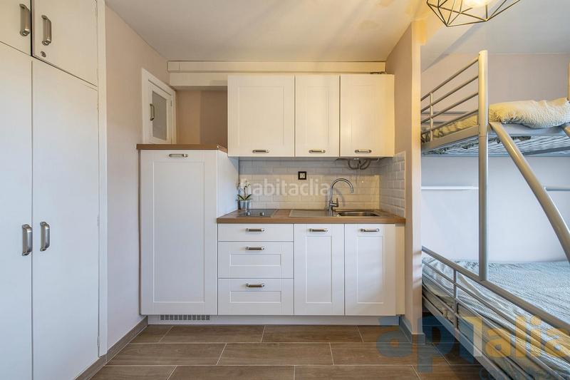 Foto 691f8005-5313-4d2e-8097-e10db007a7b8. Studio dans carrer ciutat de girona 30 dans Centre-Platja Platja d´Aro