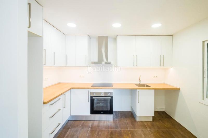 Foto bb5f136d-abd4-4f4c-8cd0-d34f892e52bd. Àtic a carrer lópez i puigcerver 35 a Platja Gran Palamós