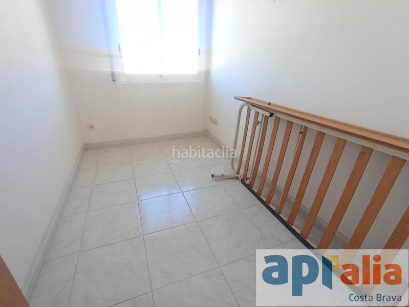 Foto 4febd202-27f0-4bfc-952a-ac236cd2873b. Àtic amb calefacció aparcament a Avinguda Catalunya Palamós