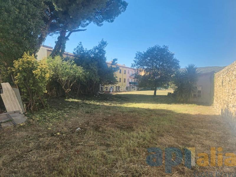 Foto bdadad63-2b0f-4e1f-9be3-c41561d01864. Residential plot in carrer d'enric lluís roura 7 in Calonge