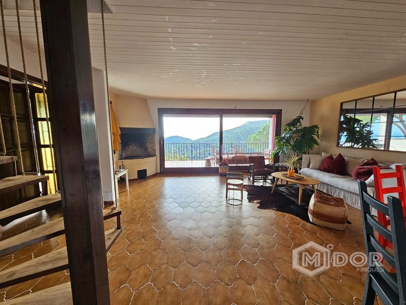Foto f4d334af-cff0-491d-aa00-69c05f568d64. Alquiler chalet casa con piscina y vistas a mar en Sant Feliu de Guíxols