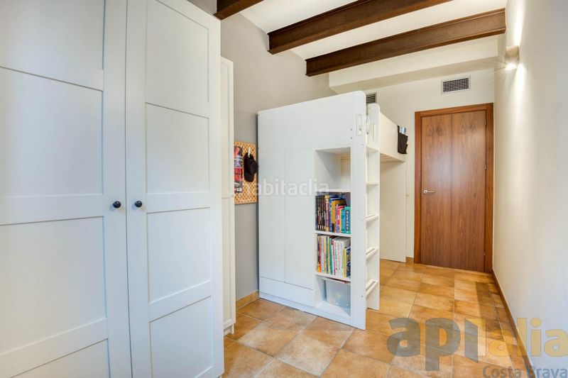 Foto 0e37b6c4-a09e-4c01-b4f0-94474e6fc6e4. Casa adossada amb calefacció a Eixample Sant Feliu de Guíxols