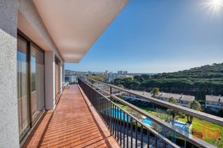 Piccolo appartamento  Carrer puig del molí 63. Apartamento con terraza y vistas (zona port d'aro - platja d'aro