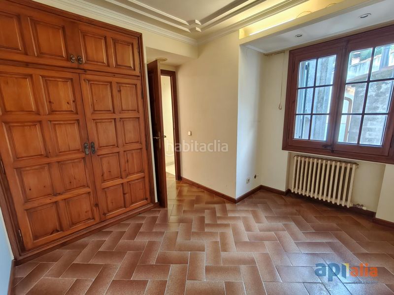 Foto 74d526cf-834d-4a1f-b7be-a6b845ed7da3. Casa adossada a carrer galceran de requesens 24 a Calonge