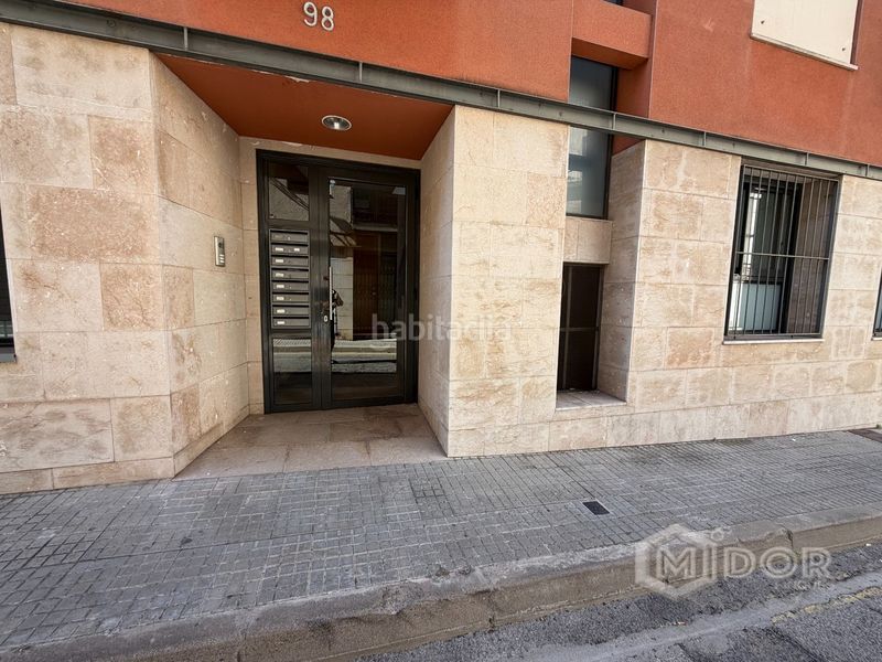 Foto 1c8a8376-cce0-4fdf-bb70-c38f7ec9e183. Piso en carrer de santa magdalena 98 planta baja con terraza a tan solo 650m de la playa en Sant Feliu de Guíxols