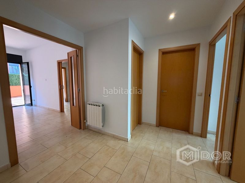 Foto 47612b1b-320f-4205-ab01-847c2667867f. Piso en carrer de santa magdalena 98 planta baja con terraza a tan solo 650m de la playa en Sant Feliu de Guíxols