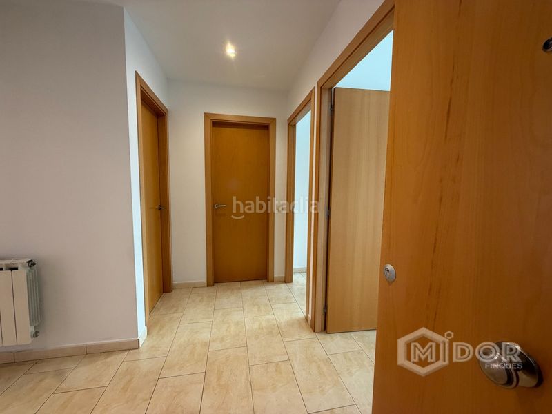 Foto e43b9902-27fe-4fa0-8b85-97ada304dbe2. Piso en carrer de santa magdalena 98 planta baja con terraza a tan solo 650m de la playa en Sant Feliu de Guíxols