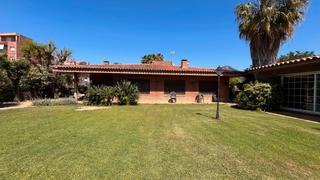 Casa en Centre. Casa exclusiva , 1 planta, con licéncia turística