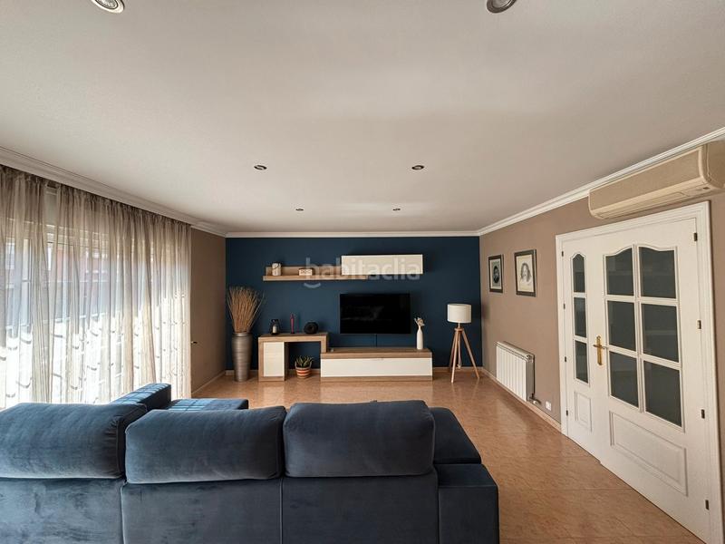 Foto f5a98b2d-7092-4181-bad1-2a4c311e1467. Casa  adosada en Vista Alegre. oportunidad en Mataró