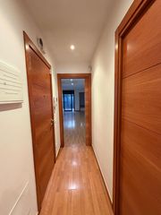 Flat  Cam� dels capellanets. Piso en rocablanca amplio moderno y funcional
