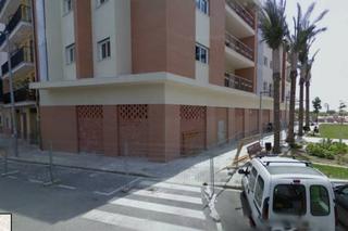 Lloguer Local Comercial  Foios - calle cervantes. Buscas un local con buena fachada y posibilidad de terraza?