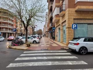 Lloguer Local Comercial  Meliana - avenida santa maria. En la mejor zona comercial de meliana