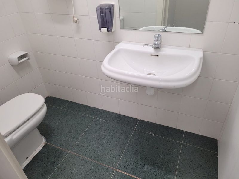 Foto 5a2e171d-c2a4-4386-9445-01588e3bb7f6. Lloguer local comercial a Meliana
