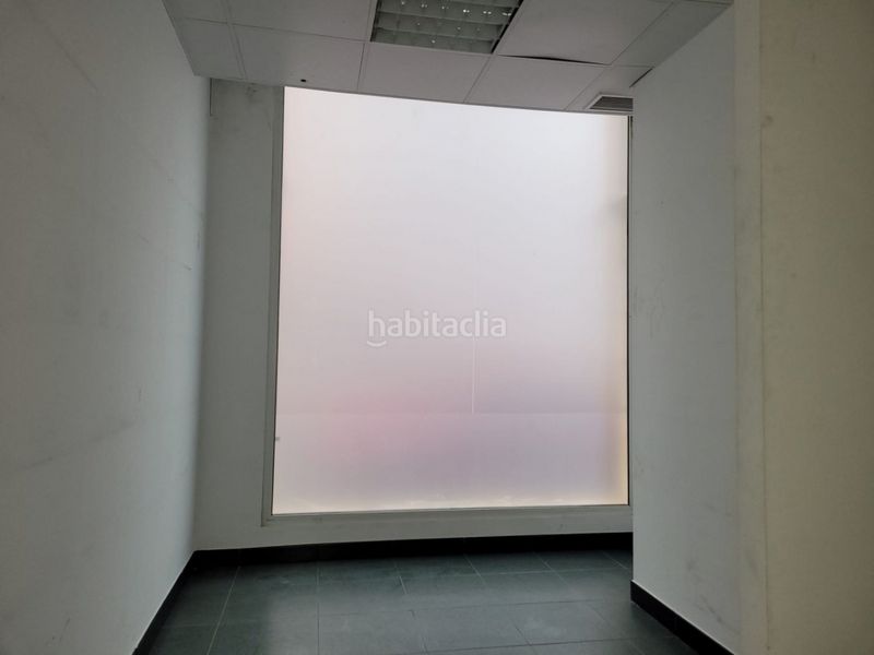 Foto a3fe08b7-2ab5-4b1f-809b-cb676fb688a6. Lloguer local comercial a Meliana