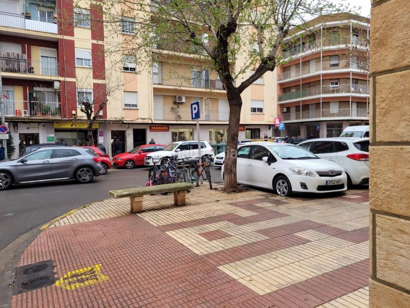 Foto fe635b09-24ec-438d-8a9a-fea71053b4f4. Rent business premise in Meliana