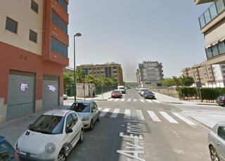 Lloguer Local Comercial  Meliana - avenida enric valor. Para reformar a tu gusto frente al nuevo centro de dia