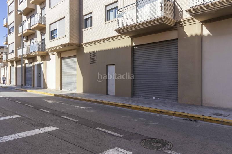 Foto c9d7bae0-8373-4760-9db1-68f9639563dc. Alquiler local comercial local esquinero en alquiler en la Pobla de Farnals!!! en Pobla de Farnals (la)
