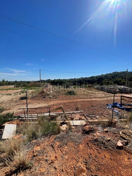 Foto c6d6b6a9-0461-4227-949b-aae3aee5a227. Finca rústica a Casco Urbano Náquera