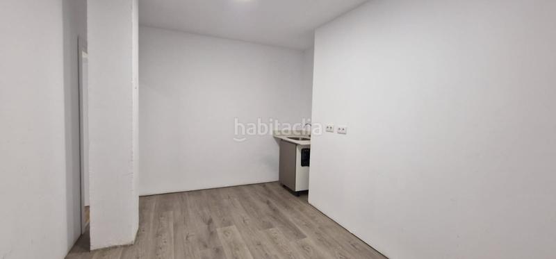 Foto cf11297a-bdd3-4607-9cba-95b98566c662. Rent business premise in Foios